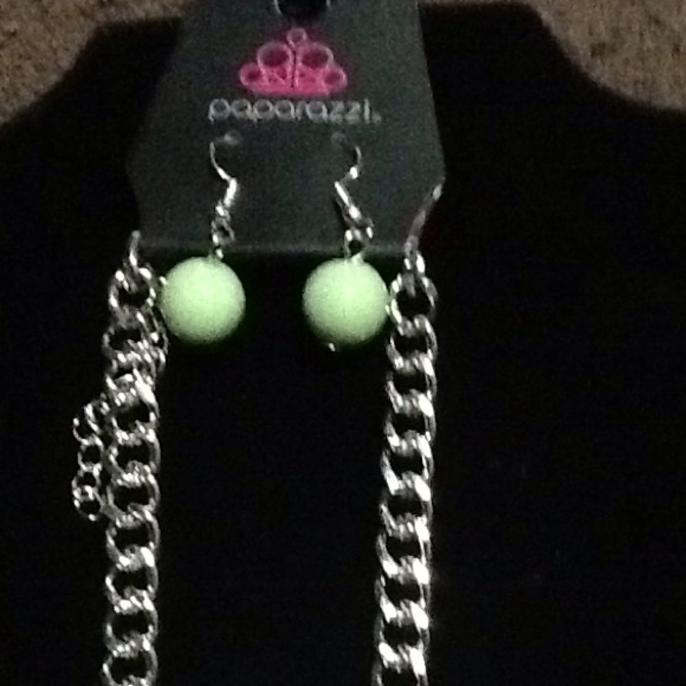 Necklace - Picture 3 of 3